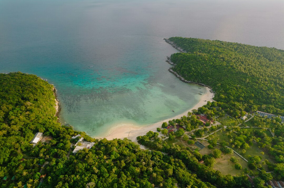 celebrity hidden resort